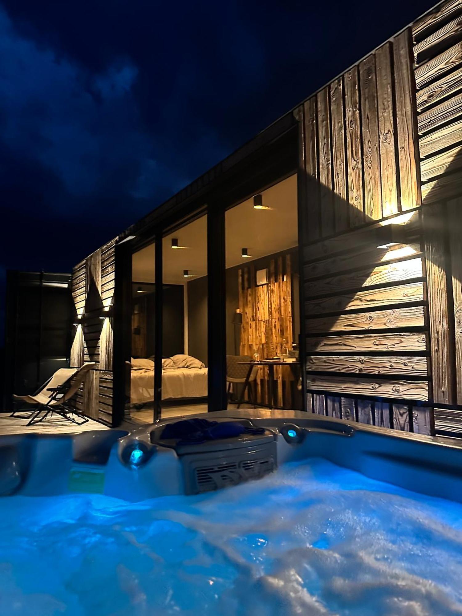 Zebrus Resort Zebras Muiža Екстериор снимка